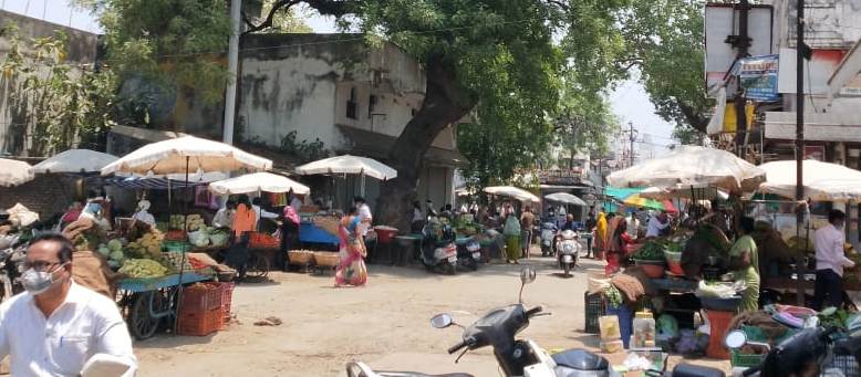 Wardha market Bhid